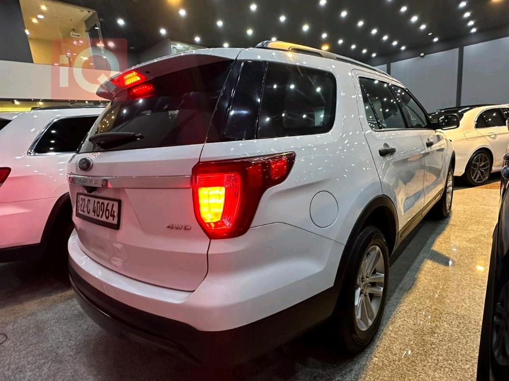 فۆرد ئێکسپلۆرەر